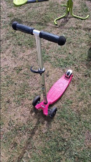 Girls Scooter