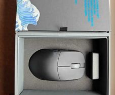 Lamzu Atlantis Mini 4K Wireless Gaming Mouse