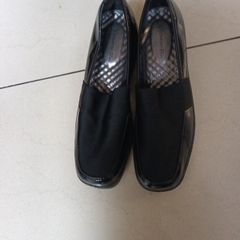 Comfort Bliss Shoes.  S.7.  New.