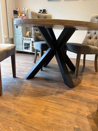 Round Dining Table 120cm