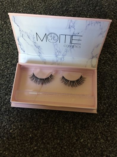 Moitie lashes