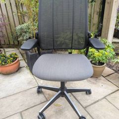ergonomic office chair