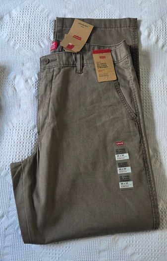 NEW Levis XX Chinos Relaxed Straight