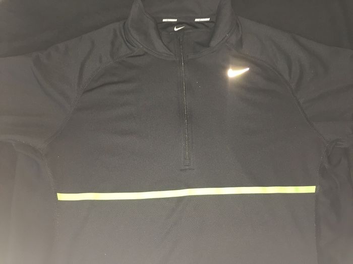 nike running t shirt dri fit