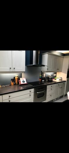 Ivory Shaker Style Kitchen For Sale