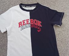 boy's t-shirt. Age 7/8