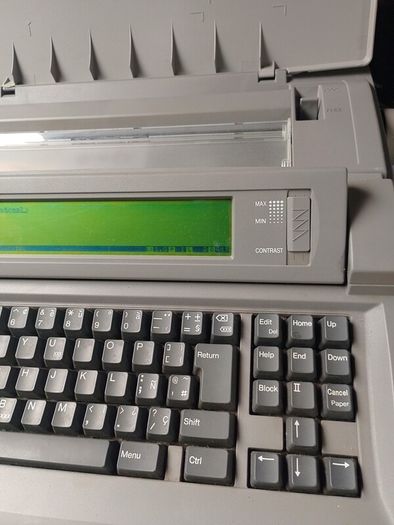 Sharp FW-500 font writer word processor