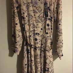 Ladies BNWT closet dress dude 10