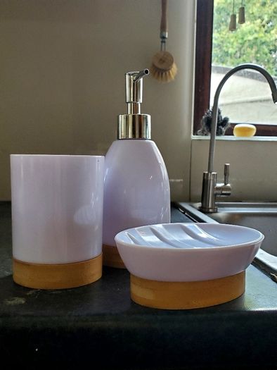 bathroom kit
