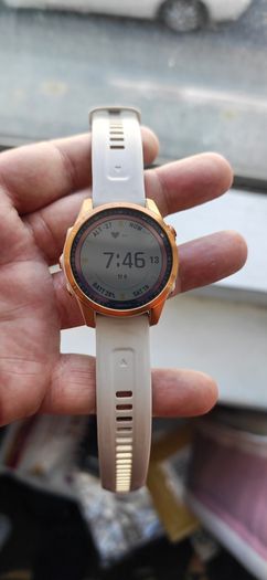Garmin Fenix 7s solar