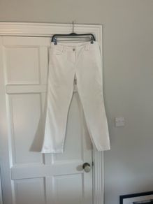 Wallis White Jean