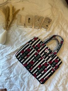 Brand New Handmade Quilted Cotton Laptop Sleeve : Zip closure, Padded protection
