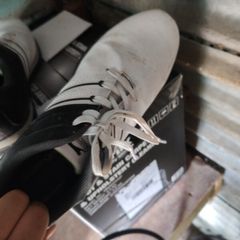 golf shoes