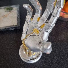 cyberpunk controller holder