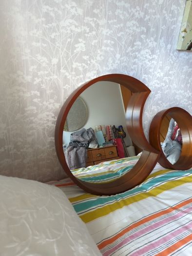 mirror