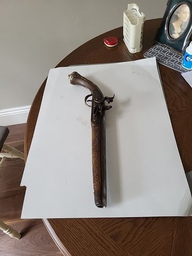 Antique flintlock pistol replica