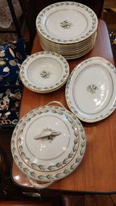 Noritake porcelain dinner service Winslow pattern