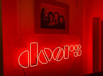 Real Neon 'The Doors' Light