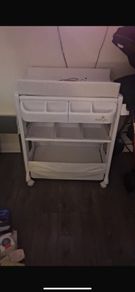 baby changer