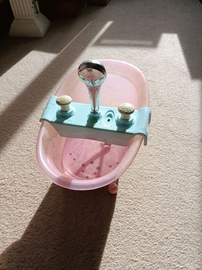 dolls bath