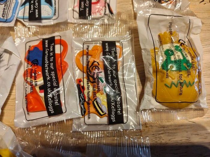 Trolls Simpsons Star wars cereal surprise toys 1990's rare