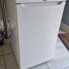 under counter fridge