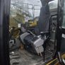 Cat 352 Excavator Image 9