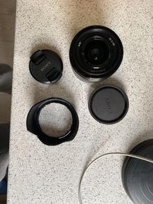 sony lens 28mm f2