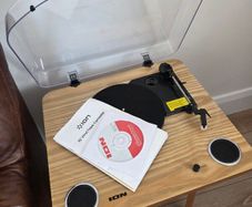 Vinyl Record Player - read description please