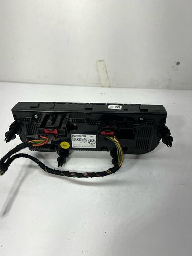 VW GOLF Mk7 Climate Control Unit 5G0907426Q 2014 A1l3b41s