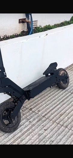 Kukirin G2 scooter