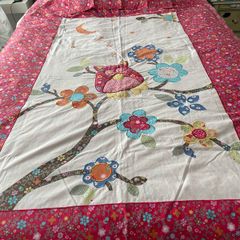 Pair (2) of single bed quilt covers with Owl detail