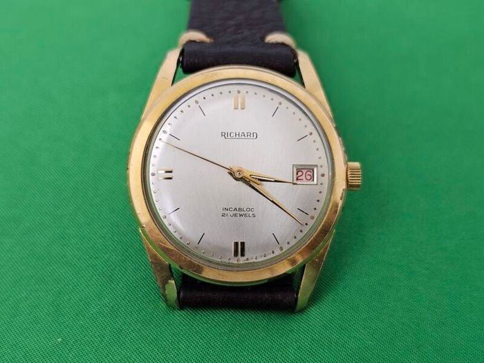 Vintage Swiss Made Richard Incabloc Gold Plated watch 1960s