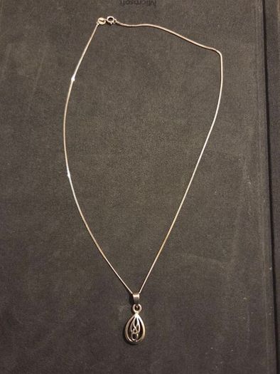 925 Sterling Silver Celtic Knot Necklace