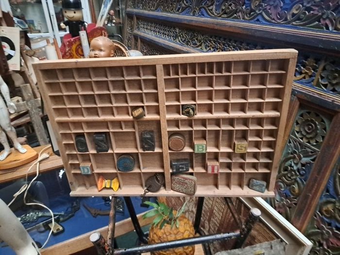 Vintage Wooden Printers Tray
