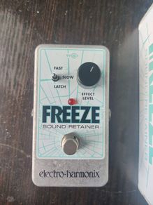 Electro-harmonix Freeze Sound Retainer Pedal