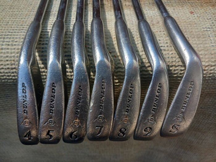 Dunlop golf irons. Right handed clubs