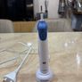 Electric Toothbrush+4 brush heads Image 4