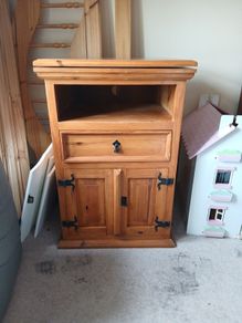tv unit super bargain
