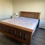 King size bed Image 3