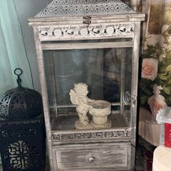 Display Cabinet