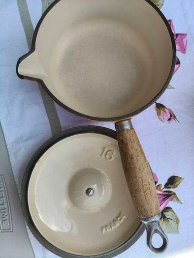 Le Creuset pot