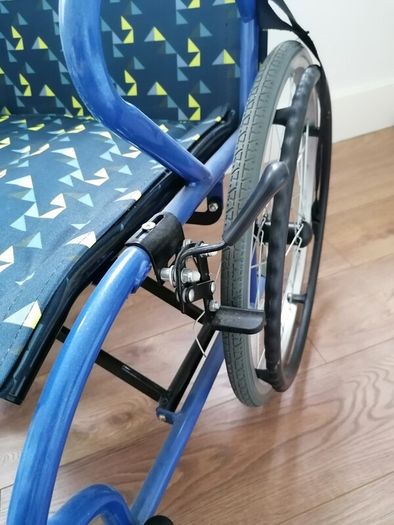 Lightweight Wheelchair