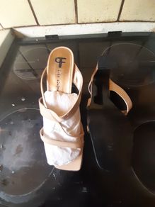 women shoes by Pepe fuentes. Will sell all shoes listed to a car booter as a lot