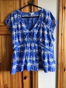 Next Ladies  Blue 100% Cotton Embroidered palm tree pattern sleeveless Blouse Top size 20 includes Postage