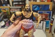 WWE Earthquake Classic Series Figure