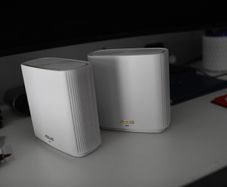 ASUS mesh system XT8 AX6600