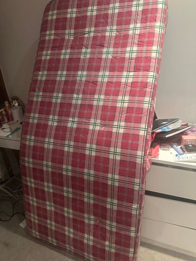 Single bed