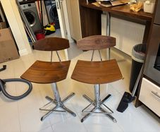 2 Barstools with GAS lift