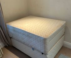Divan bed base and mattress